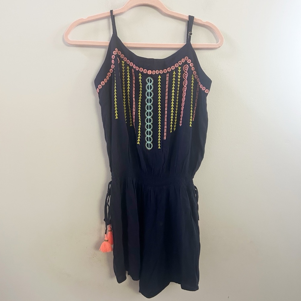 Lilly Pulitzer embroidered‎ romper XS